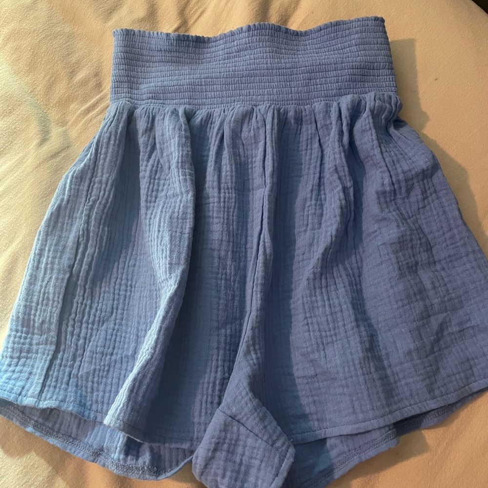 high waisted shorts